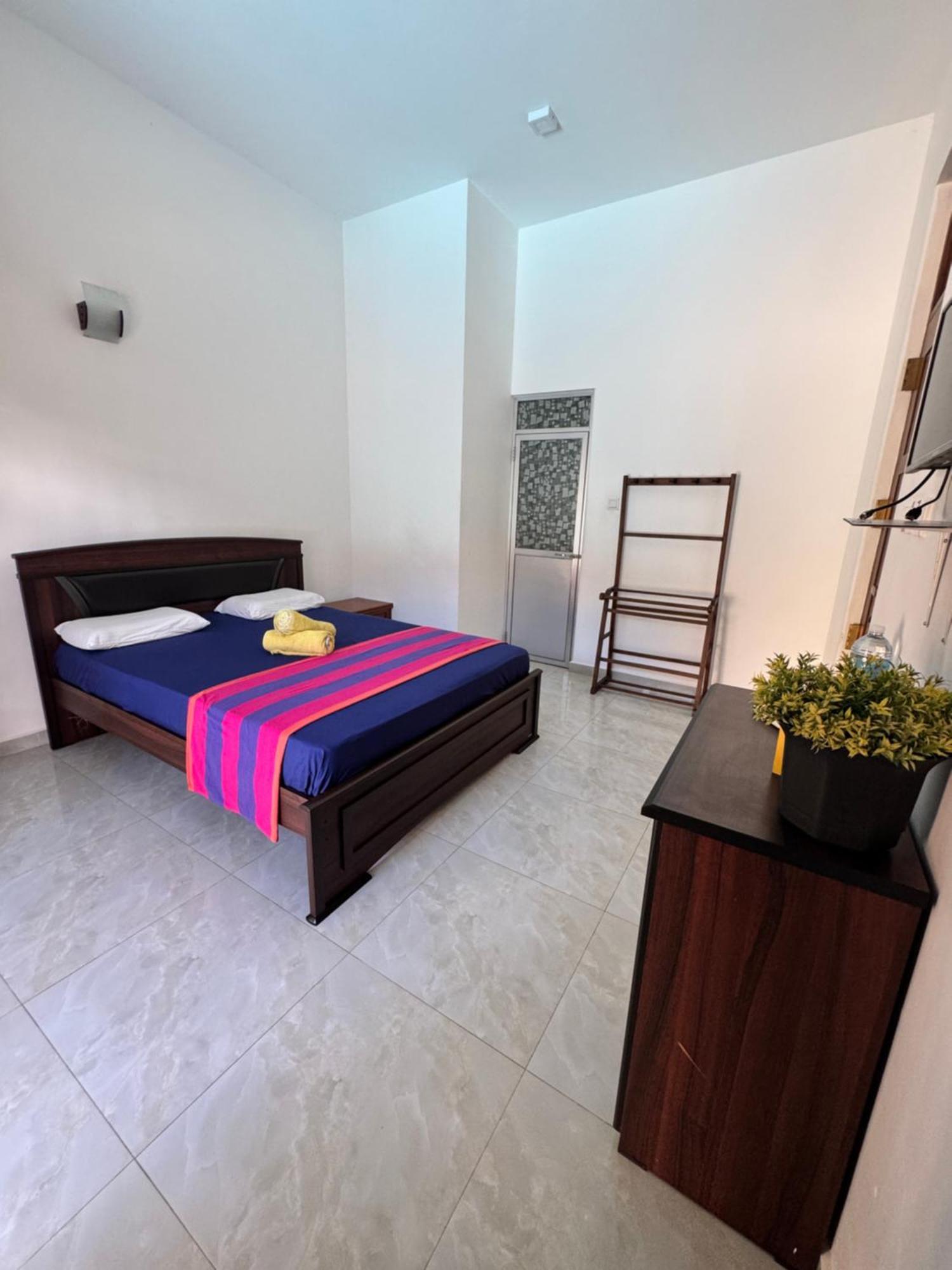 Grand Royal Villa Negombo Exterior photo